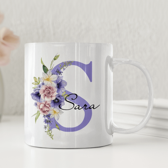 Personliga muggarNamnmugg med lila initial - Personlig mugg