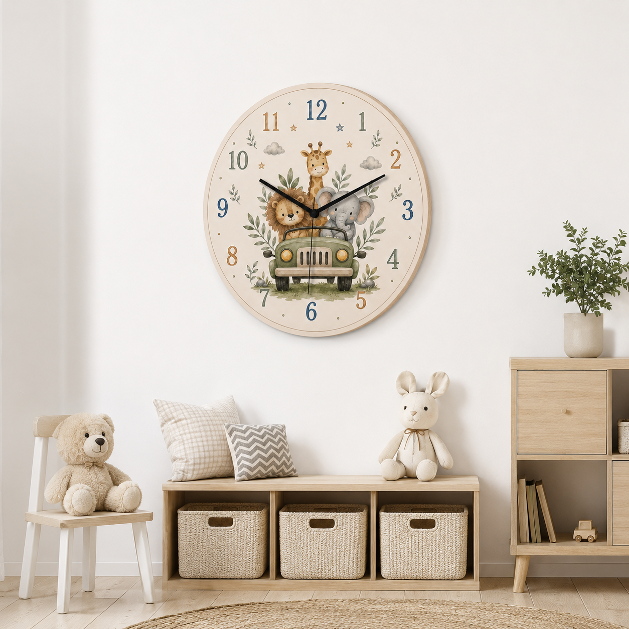 Väggklocka för barnrum med vilda djur – tystgående – DalaStil