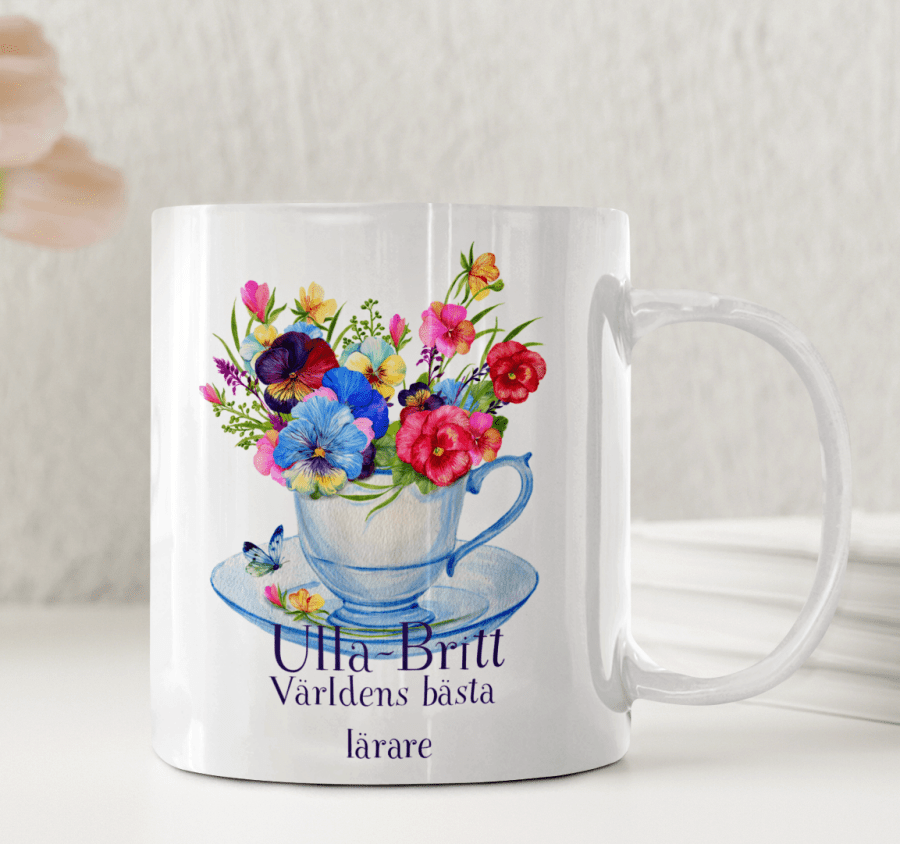 Personlig lärarmugg med namn ? Blommor i tekopp