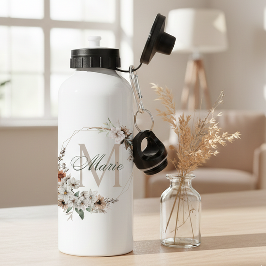 Blomsterkrans med initial - Personlig vattenflaska med namn