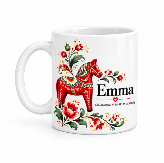 Tasse mit Namen und Bedeutung – Rotes Dalapferd – personalisierte Namenstasse – DalaStil