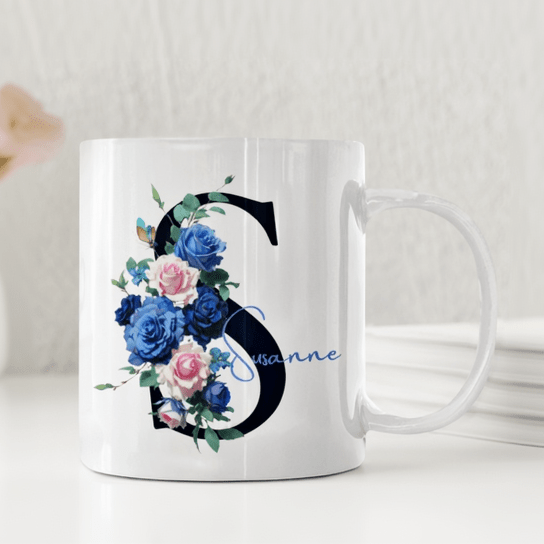 Personliga muggarBlå Rosor med Initial - Personlig mugg