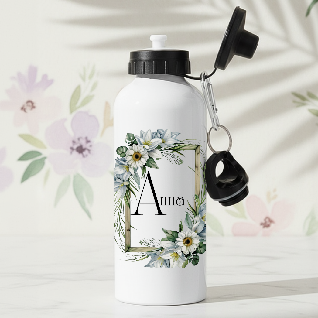 Vita blommor med guldram - Personlig vattenflaska med namn - DalaStil