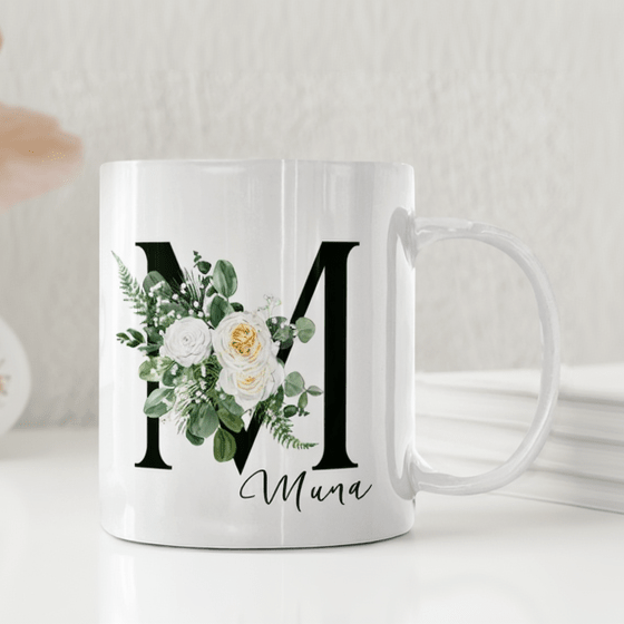 Personliga muggarVita Rosor med Initial - Personlig mugg